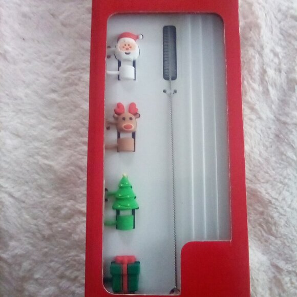 🎀Set of 9 Plastic Reusable CHRISTMAS Straws & Toppers🎀 - Picture 7 of 7